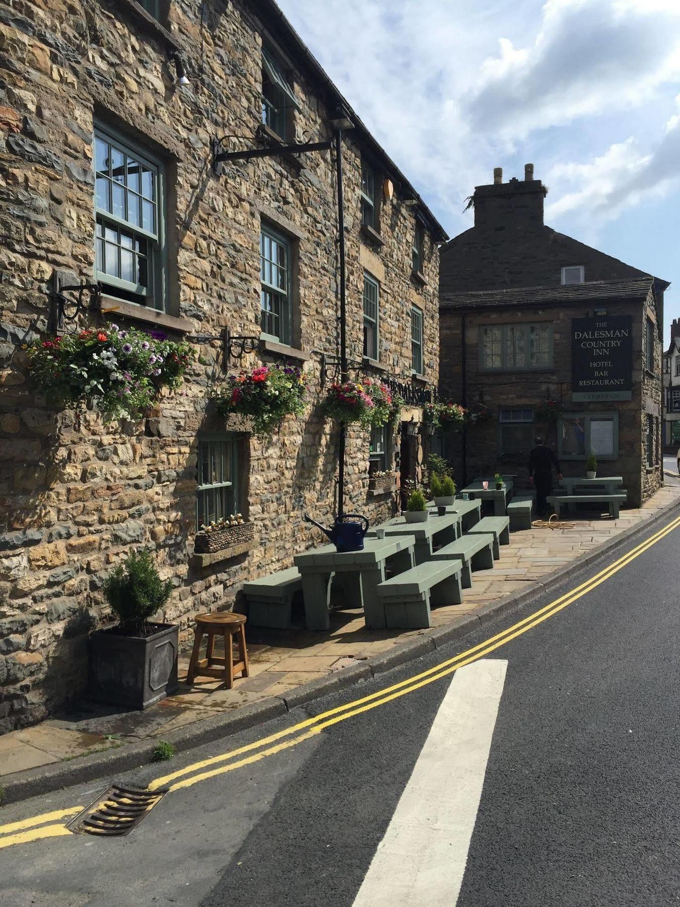 The Dalesman Country Inn Sedbergh Exterior foto